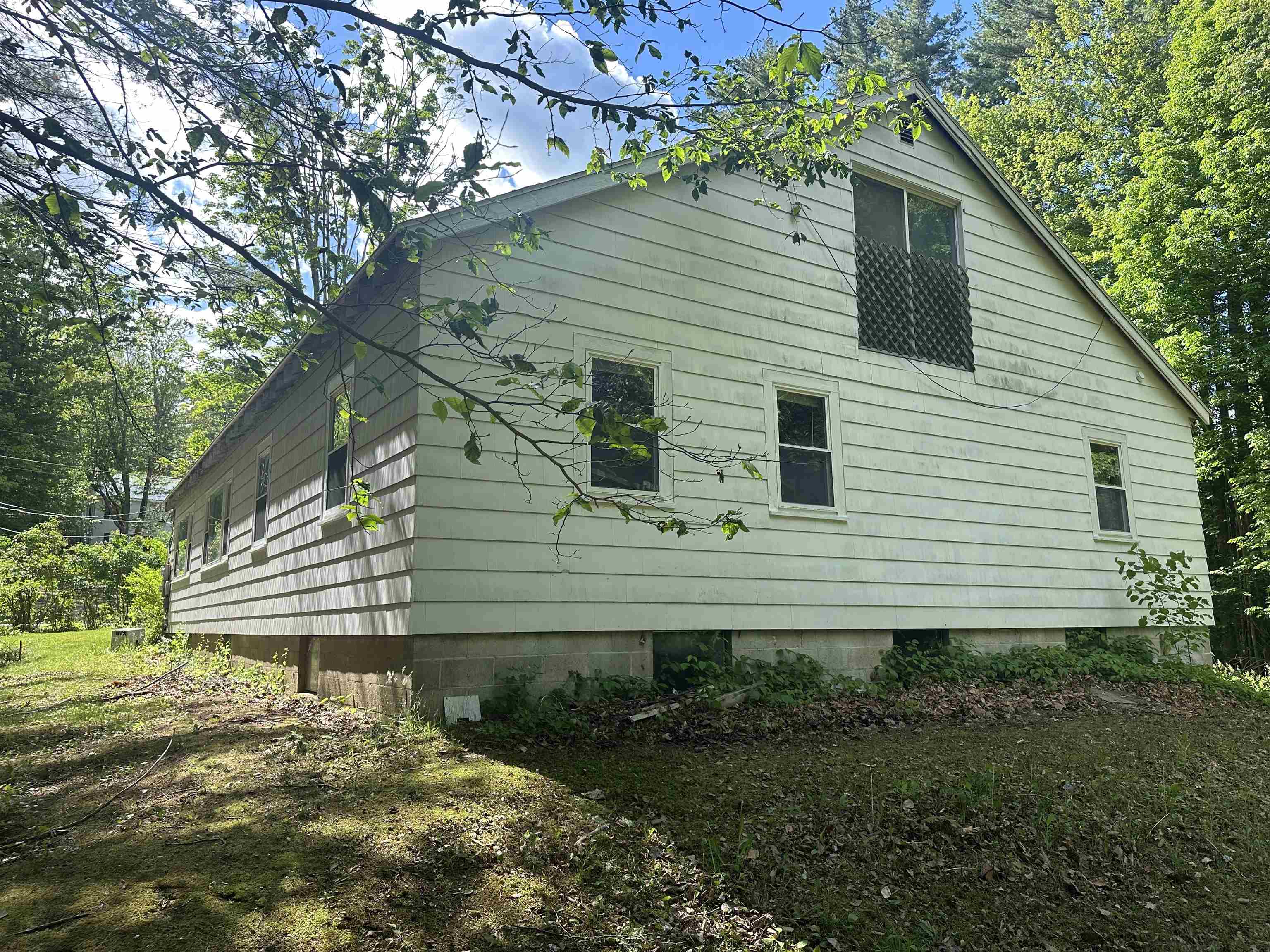 85 Holt Road Wilton, NH 03086 - Photo 10 of 28