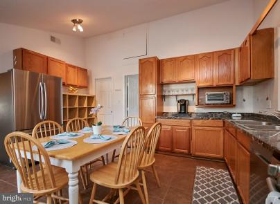 3036 Wayne Road Falls Church, VA 22042 - Photo 8 of 27 Kitchen