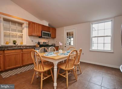 3036 Wayne Road Falls Church, VA 22042 - Photo 9 of 27 Kitchen