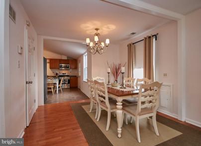 3036 Wayne Road Falls Church, VA 22042 - Photo 10 of 27 Dining Room