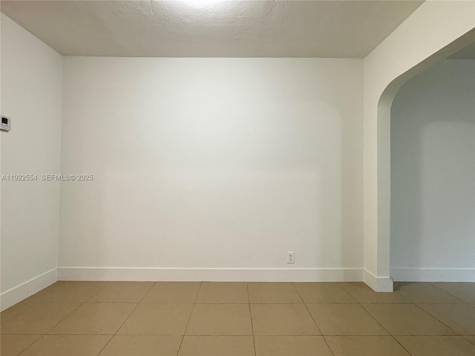 527 Southwest 9th Avenue, Unit 527 Miami, FL 33130 - Photo 14 of 34 a view of an empty room