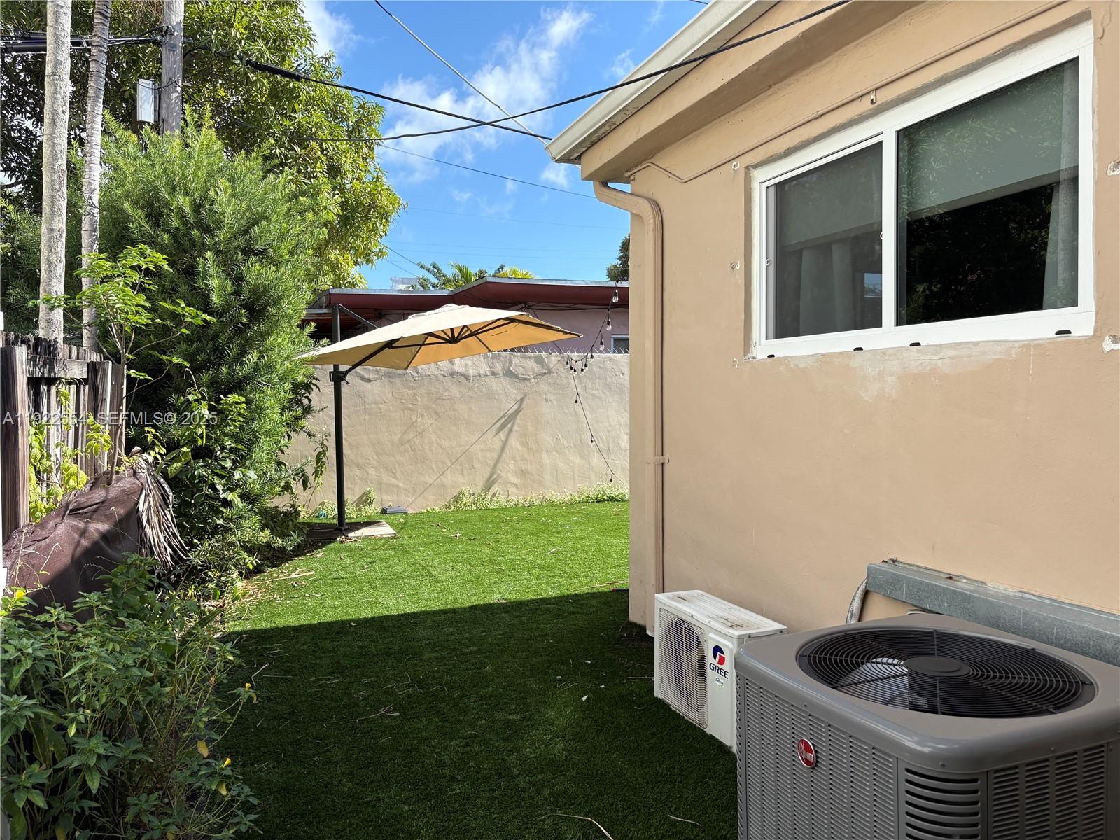 527 Southwest 9th Avenue, Unit 527 Miami, FL 33130 - Photo 33 of 34