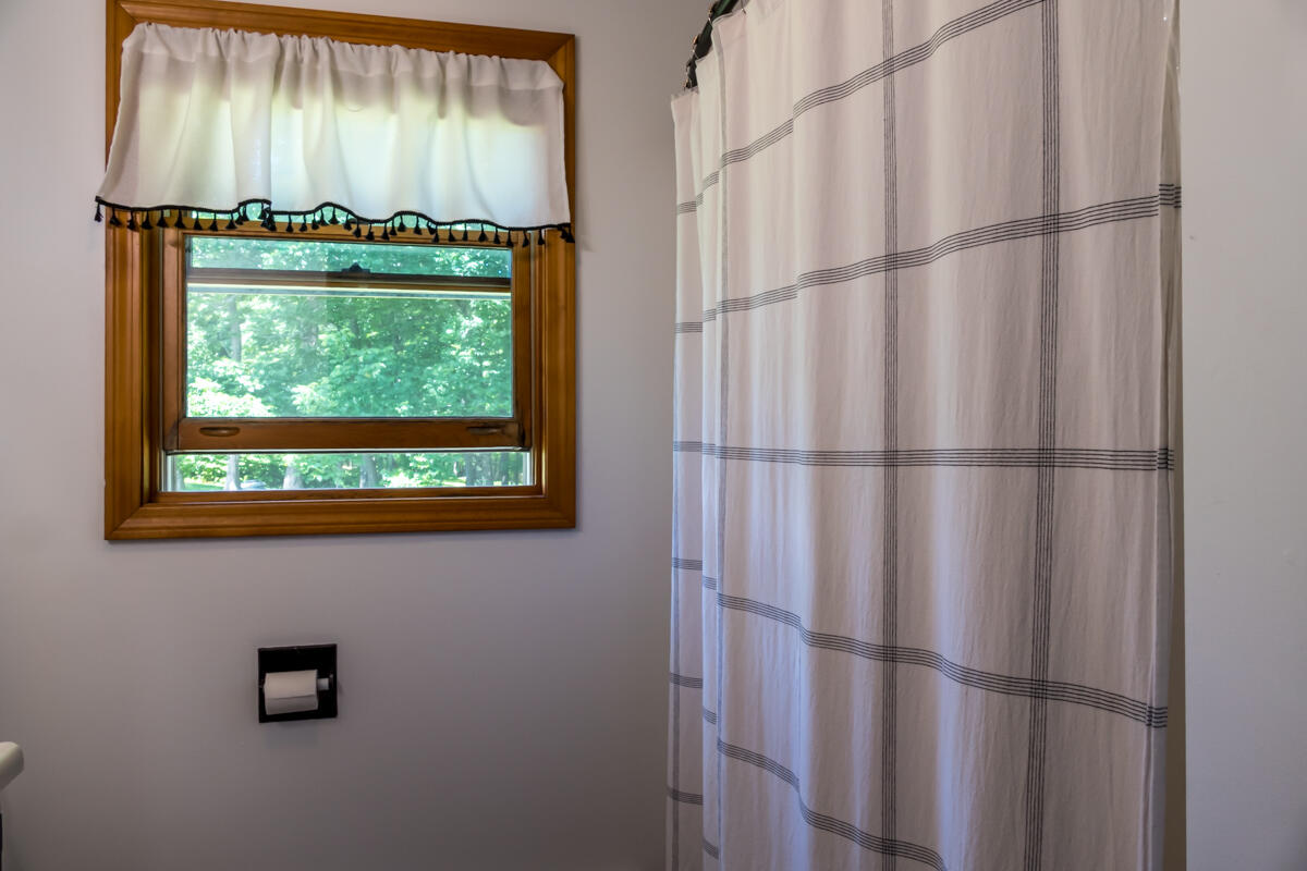 196 Holmes Road Winthrop, ME 04364 - Photo 24 of 57 34-Full bath (3 of 3)