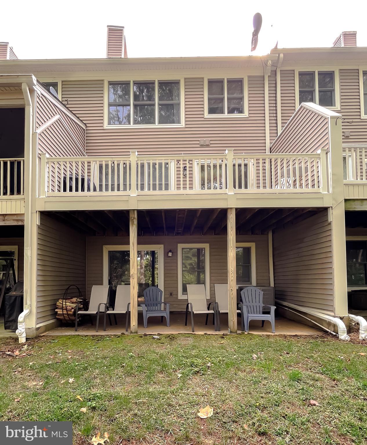 40407 Breton View Drive Leonardtown, MD 20650 - Photo 2 of 19 Rear