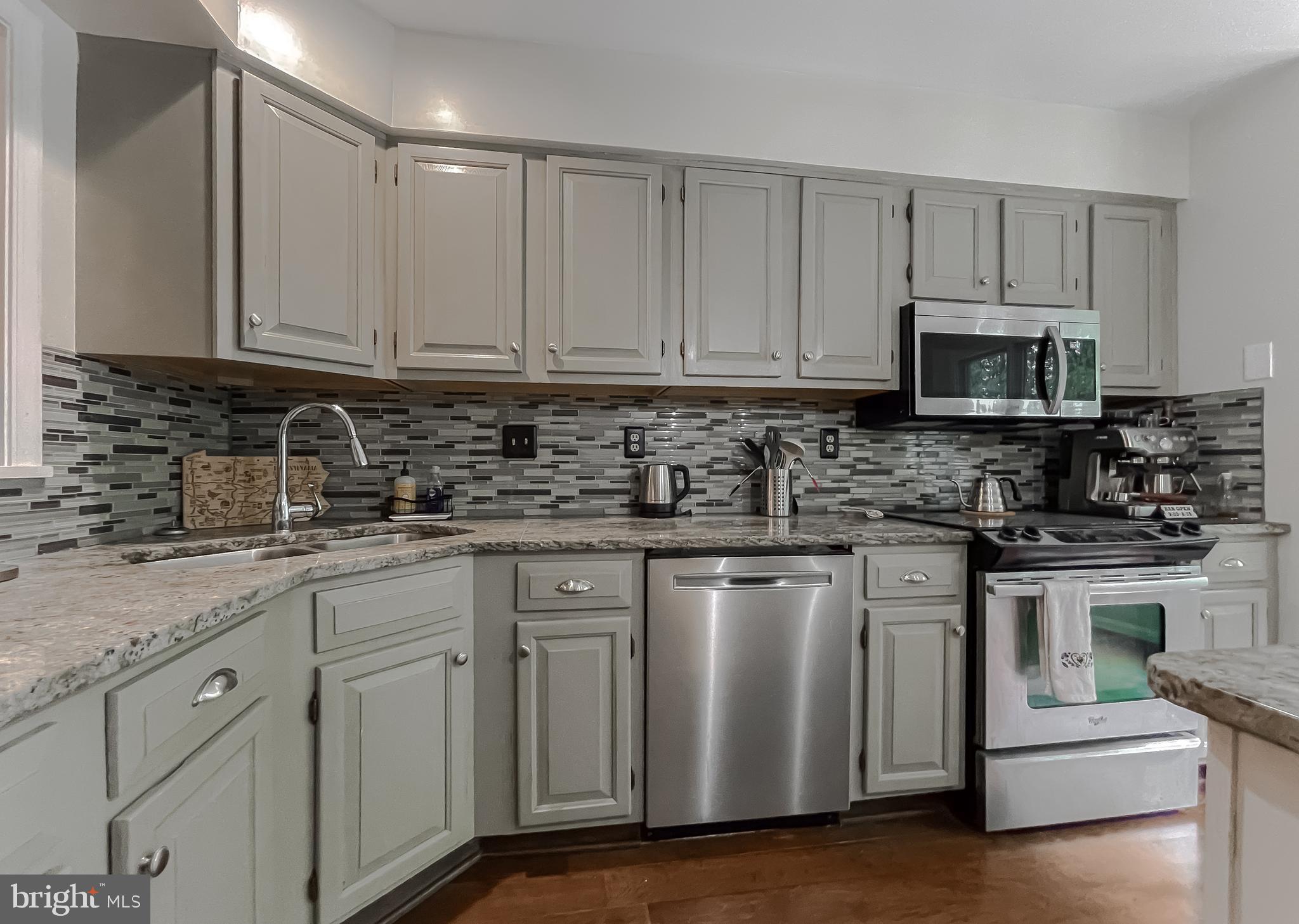 40407 Breton View Drive Leonardtown, MD 20650 - Photo 8 of 19 Kitchen
