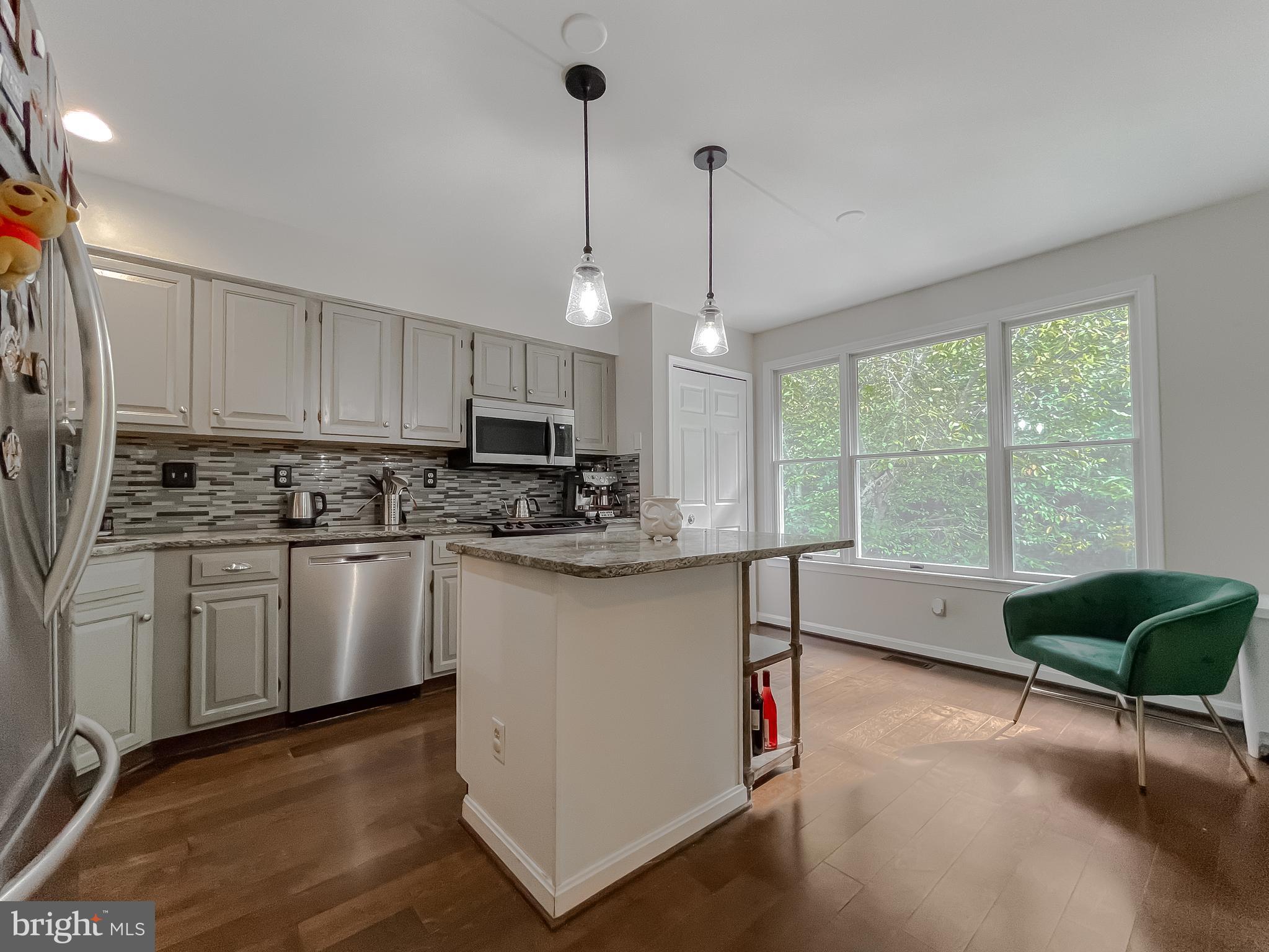 40407 Breton View Drive Leonardtown, MD 20650 - Photo 9 of 19 Kitchen