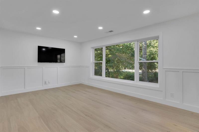 1770 Austin Drive Decatur, GA 30032 - Photo 2 of 22 Gallery Image 2