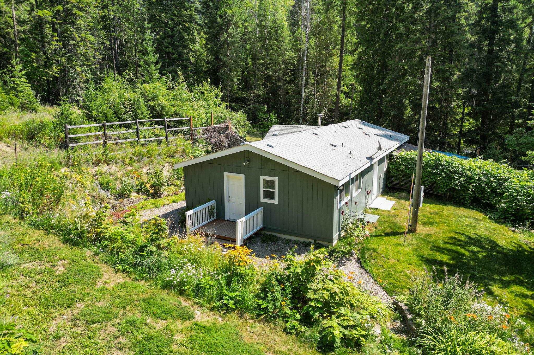 3891 Sullivan Lake Road Ione, WA 99139 - Photo 2 of 24 Gallery Image 2