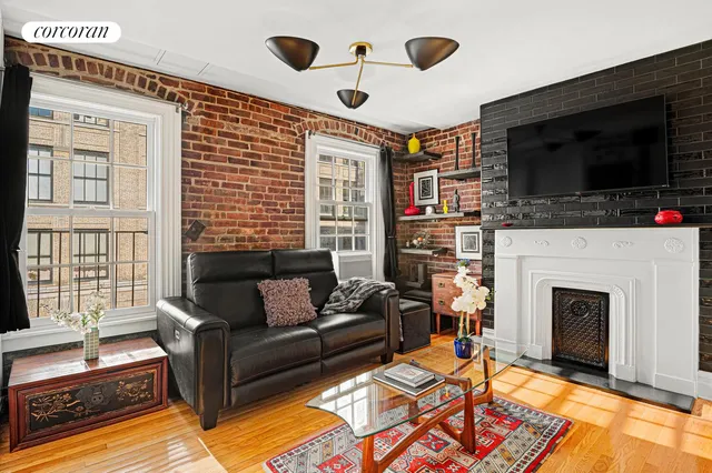 $630,000 | 340 West 11th Street, Unit 3EF | West Village