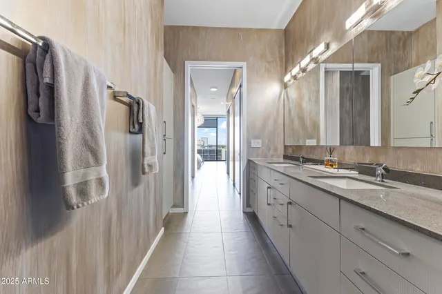 $10,000 | 7180 East Kierland Boulevard, Unit 1218, Scottsdale, AZ 85254