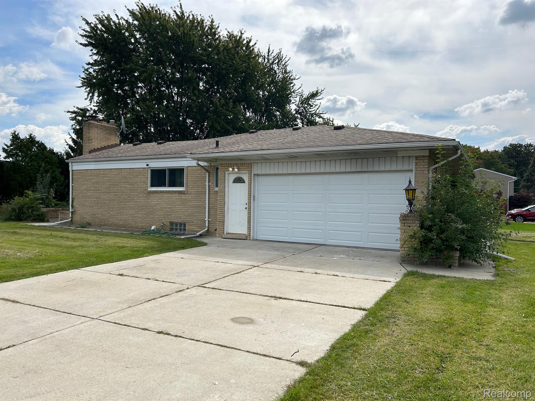 35052 Shell Drive Sterling Heights, MI 48310 - Photo 4 of 16 Gallery Image 4