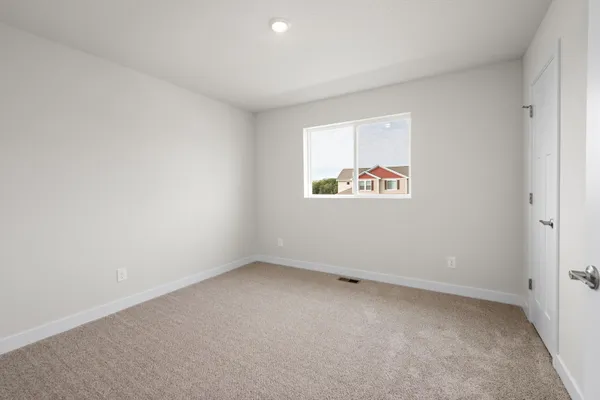 $359,900 | 616 Redwood Loop North, Cambridge, MN 55008