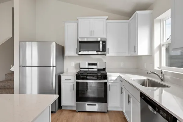 $359,900 | 616 Redwood Loop North, Cambridge, MN 55008