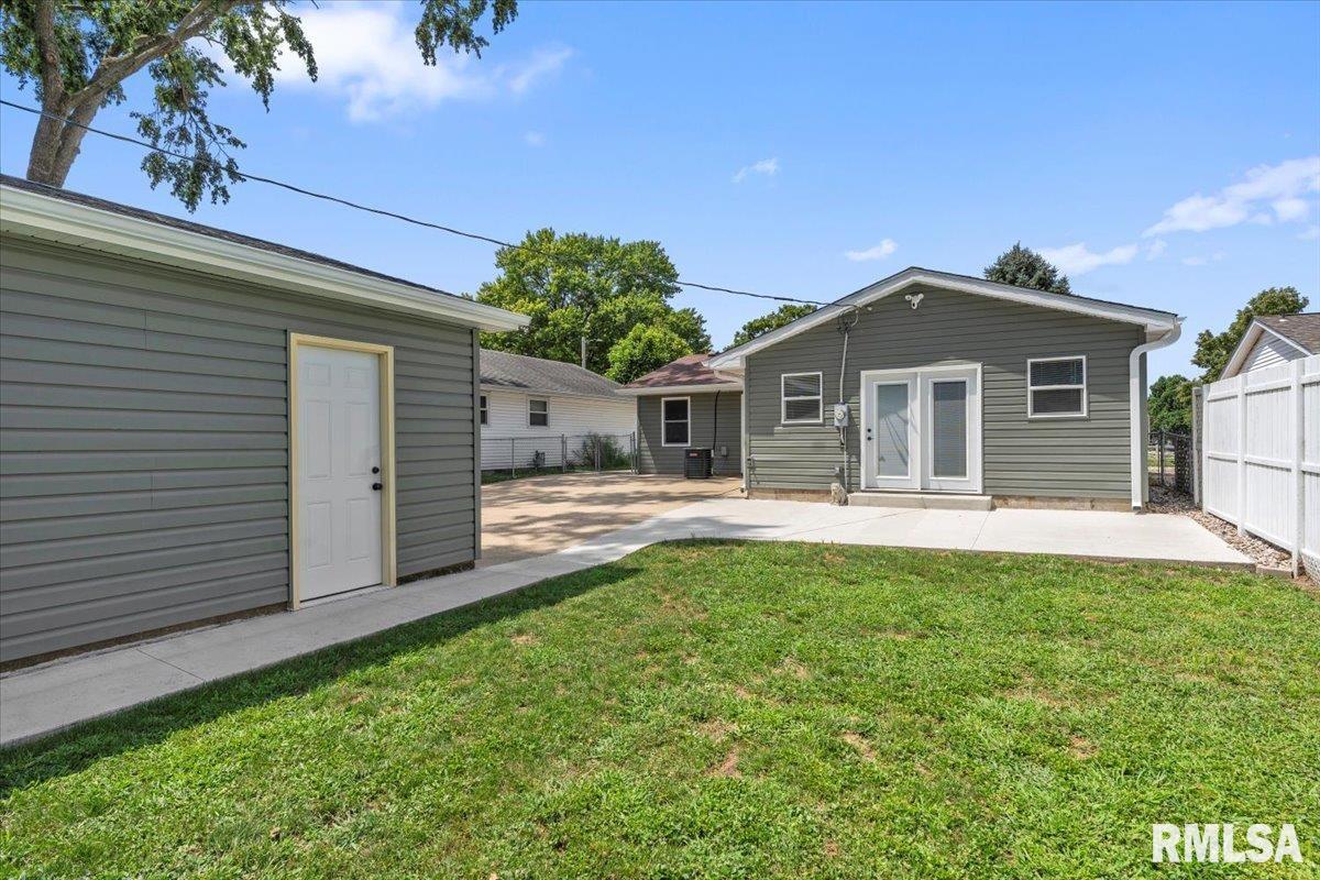 1844 Camden Street Springfield, IL 62702 - Photo 28 of 30