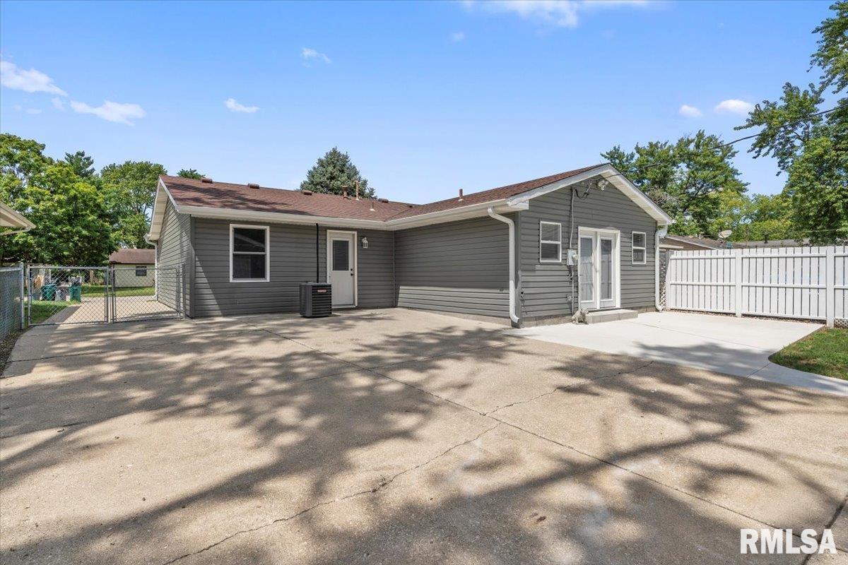 1844 Camden Street Springfield, IL 62702 - Photo 30 of 30