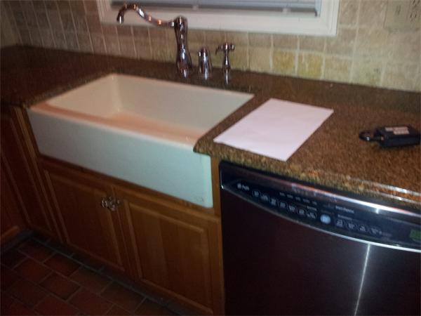 36 Birchwood Road Holliston, MA 01746 - Photo 5 of 28 Gallery Image 5