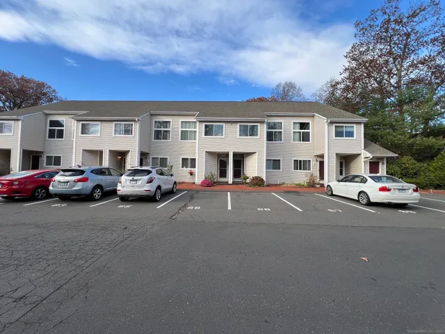 $1,850 | 35 Ruth Street, Unit 66, Bristol, CT 06010