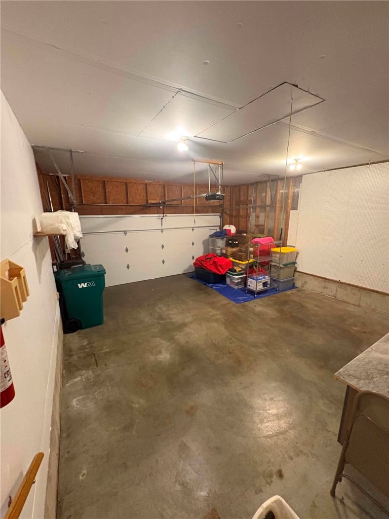 2266 South Franzy Drive Decatur, IL 62521 - Photo 17 of 17
