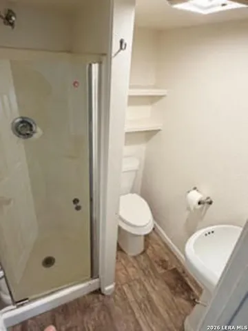 $800 | 8325 Farm To Market Road 327, Unit 6, Elmendorf, TX 78112