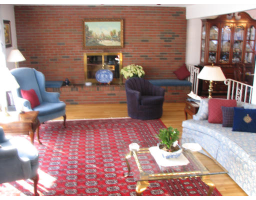 7 Pilgrim Road Lawrence, MA 01843 - Photo 3 of 12 Gallery Image 3