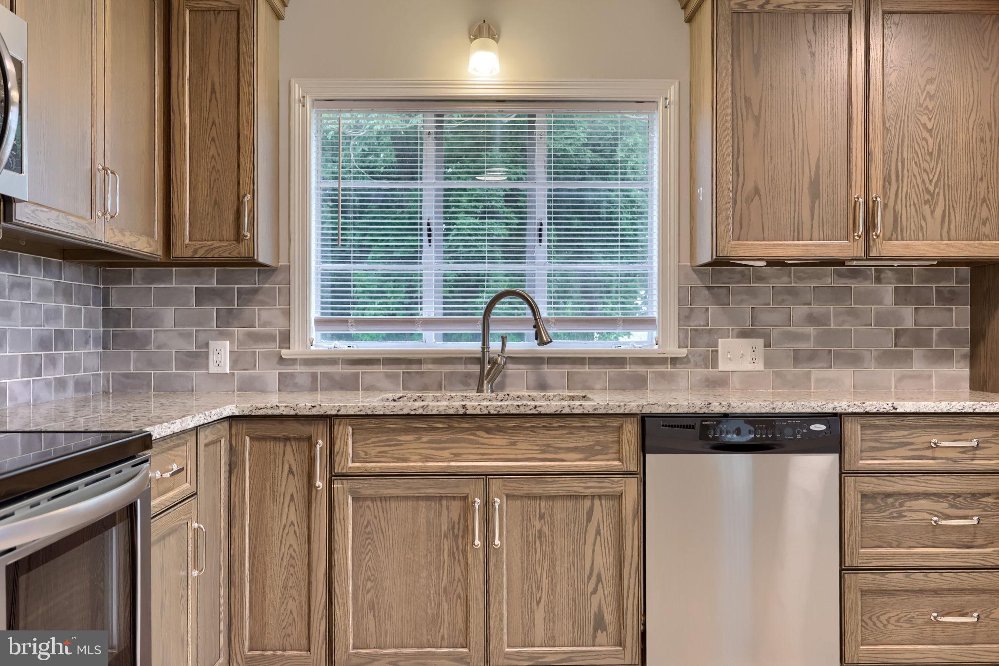145 Weaver Road Lancaster, PA 17603 - Photo 24 of 87 Kitchen