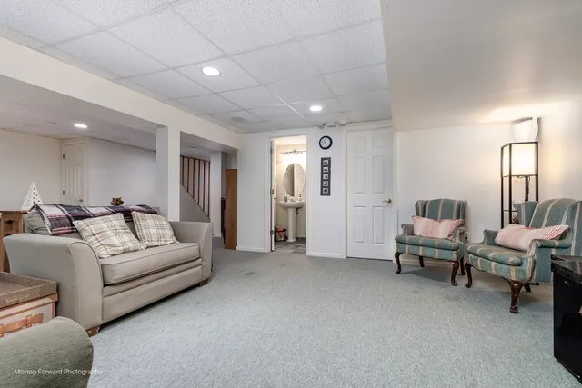 $394,900 | 2714 Whitlock Drive, Darien, IL 60561