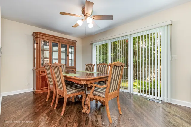 $394,900 | 2714 Whitlock Drive, Darien, IL 60561