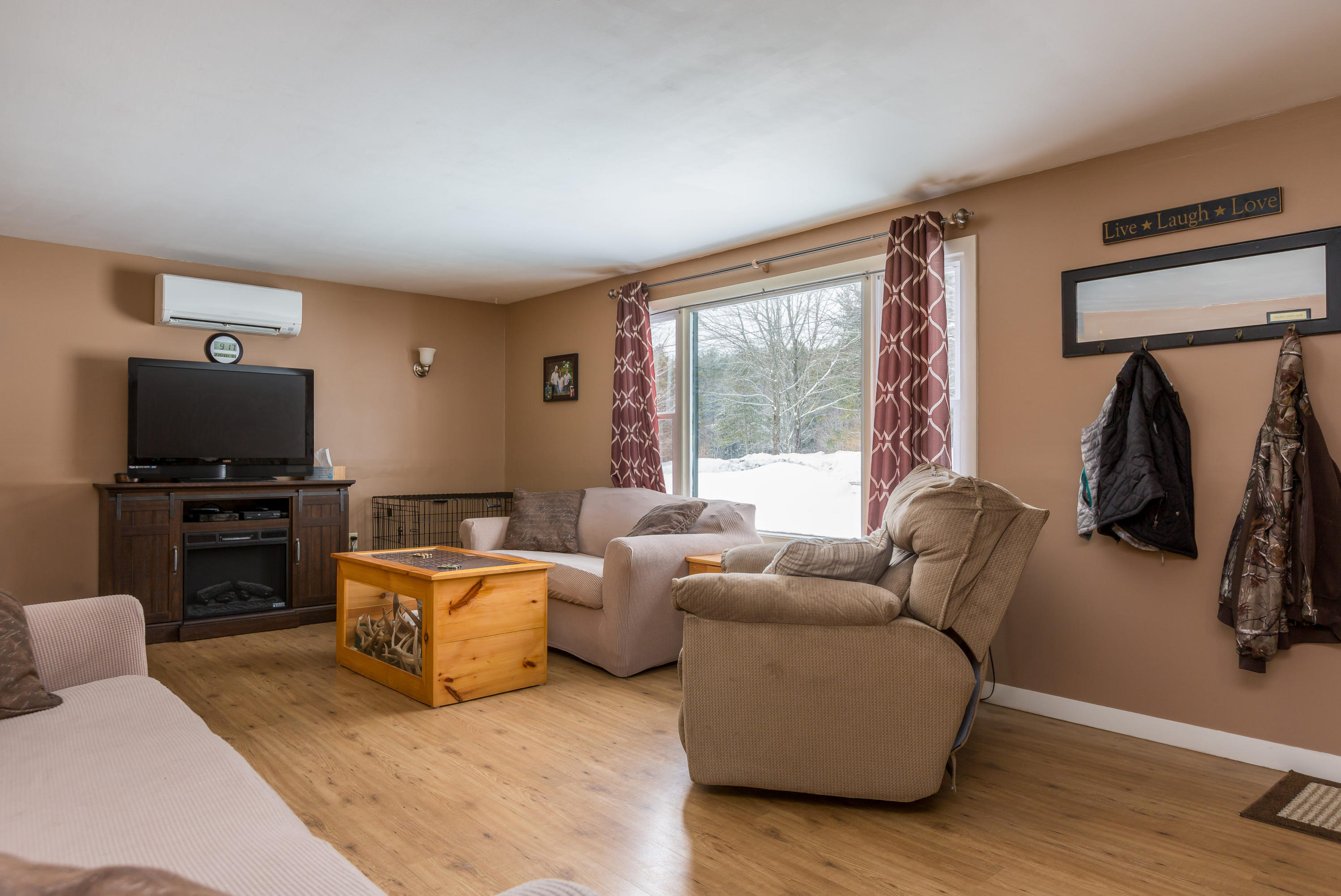 207 New Settlement Road Hiram, ME 04041 - Photo 6 of 37 207 New Settlement Rd Hiram ME-print-007