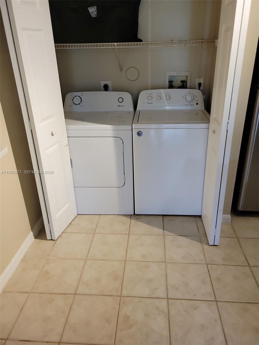 4151 Haverhill Road, Unit 1502 West Palm Beach, FL 33417 - Photo 8 of 15