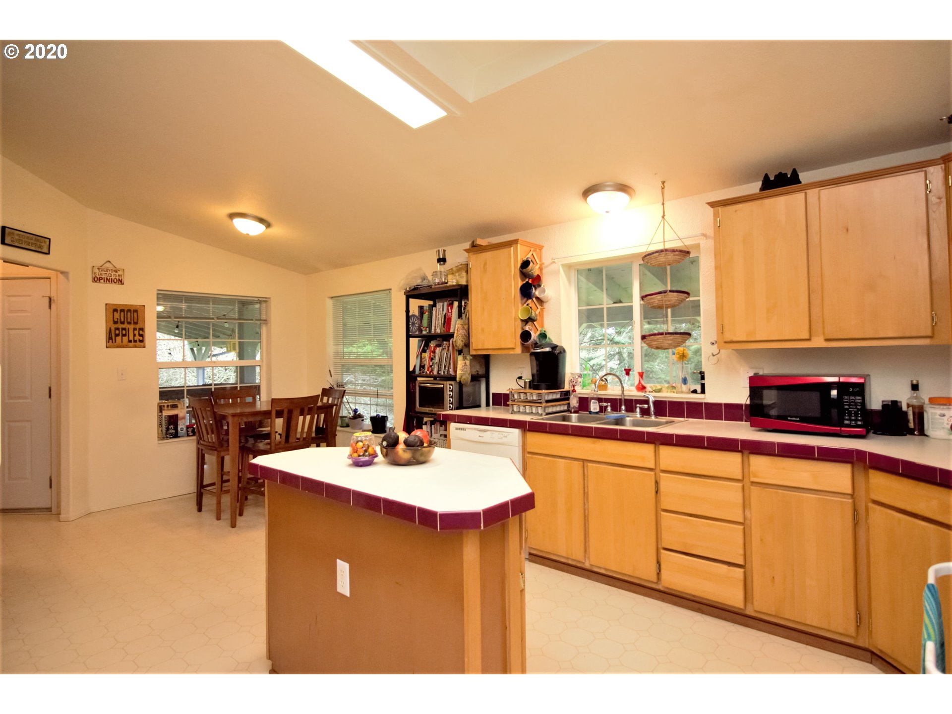 55198 Crockett Road Coquille, OR 97423 - Photo 3 of 30 Gallery Image 3