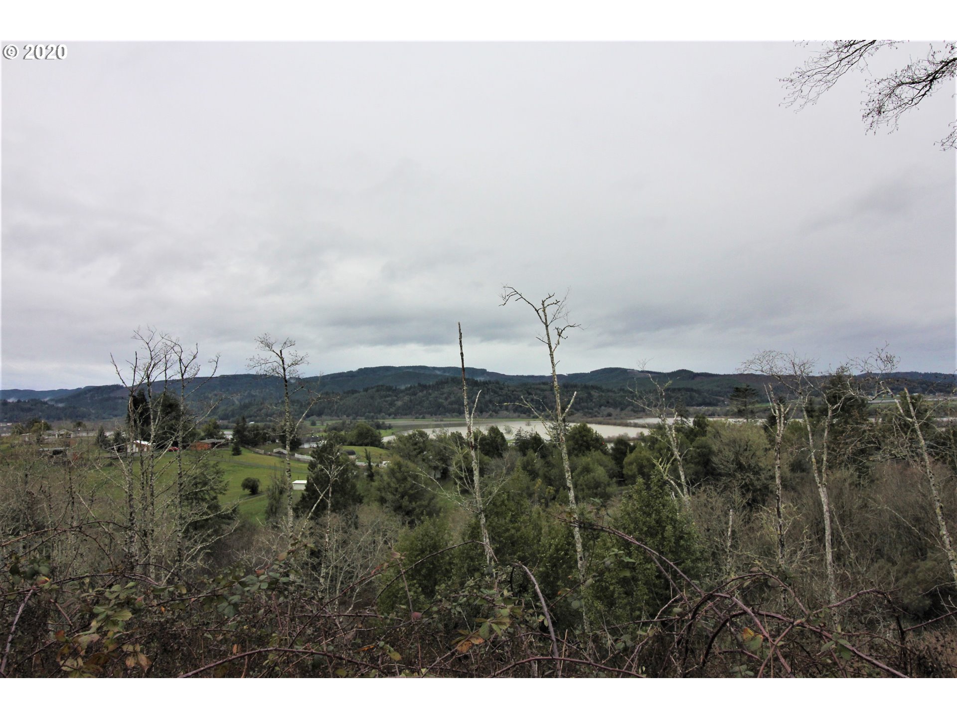 55198 Crockett Road Coquille, OR 97423 - Photo 27 of 30 Gallery Image 27