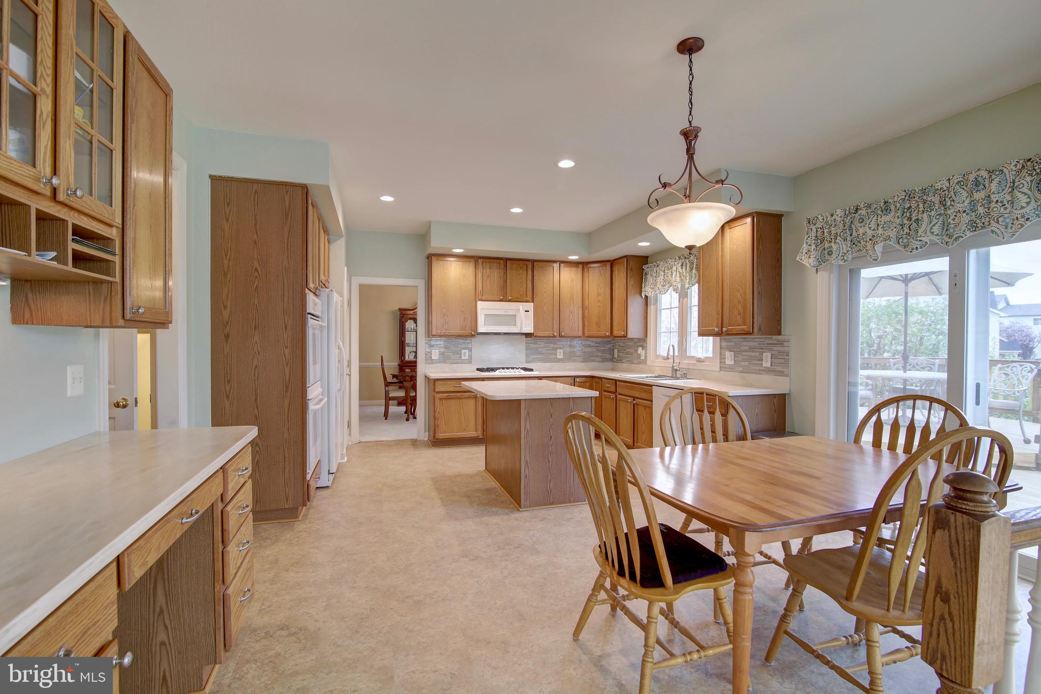 43369 Deepspring Court Ashburn, VA 20147 - Photo 11 of 45