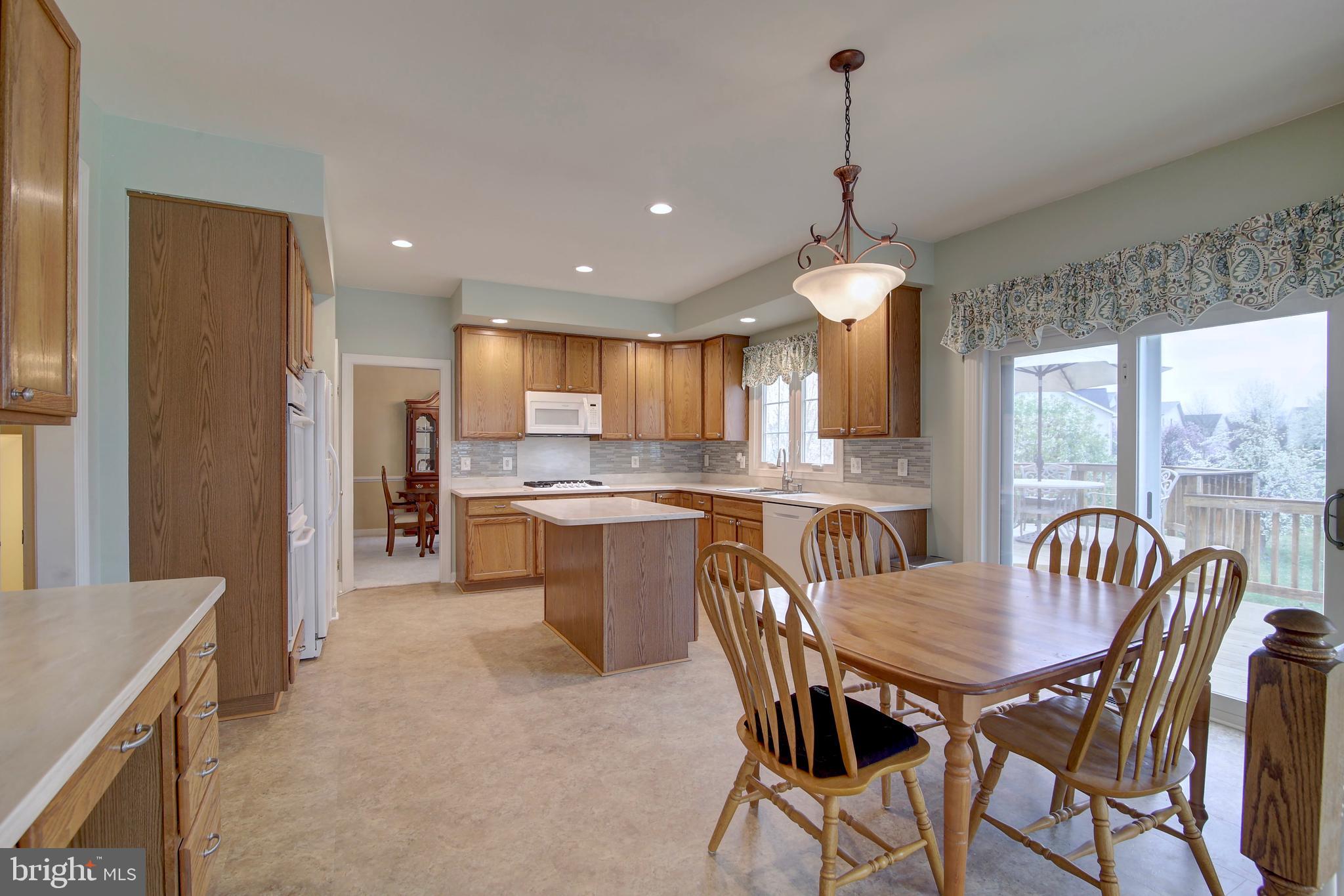 43369 Deepspring Court Ashburn, VA 20147 - Photo 12 of 45