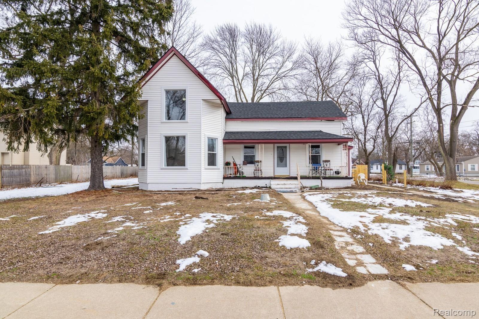 20910 Inkster Road Southfield, MI 48033 - Photo 1 of 26 01_DSC_9963_mls.jpg