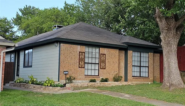 $344,900 | 1803 Sherwood Place, Carrollton, TX 75006
