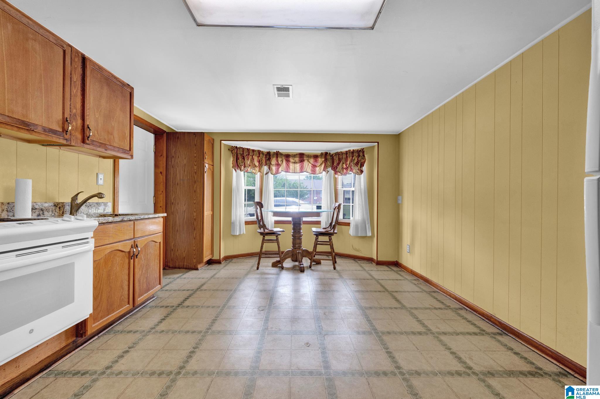 1121 Pacific Drive Alabaster, AL 35007 - Photo 23 of 36