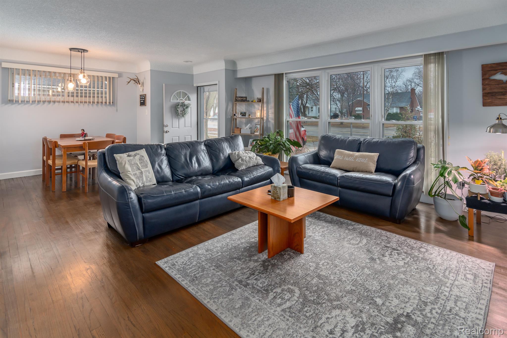 14223 Inkster Road Livonia, MI 48154 - Photo 3 of 18 Gallery Image 3