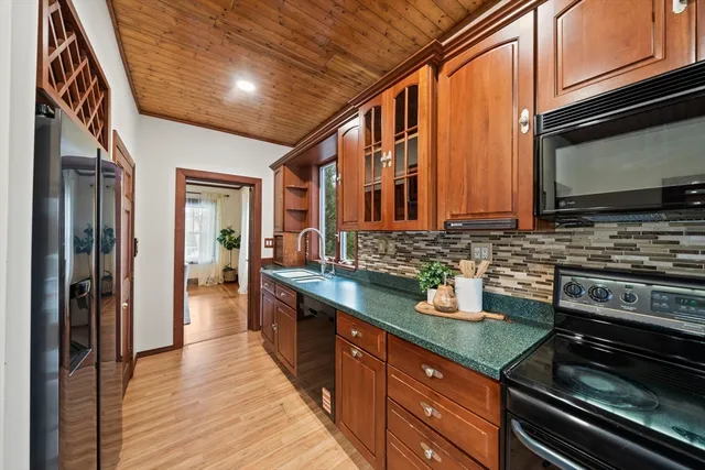 $1,249,000 | 115 High Street, Canton, MA 02021