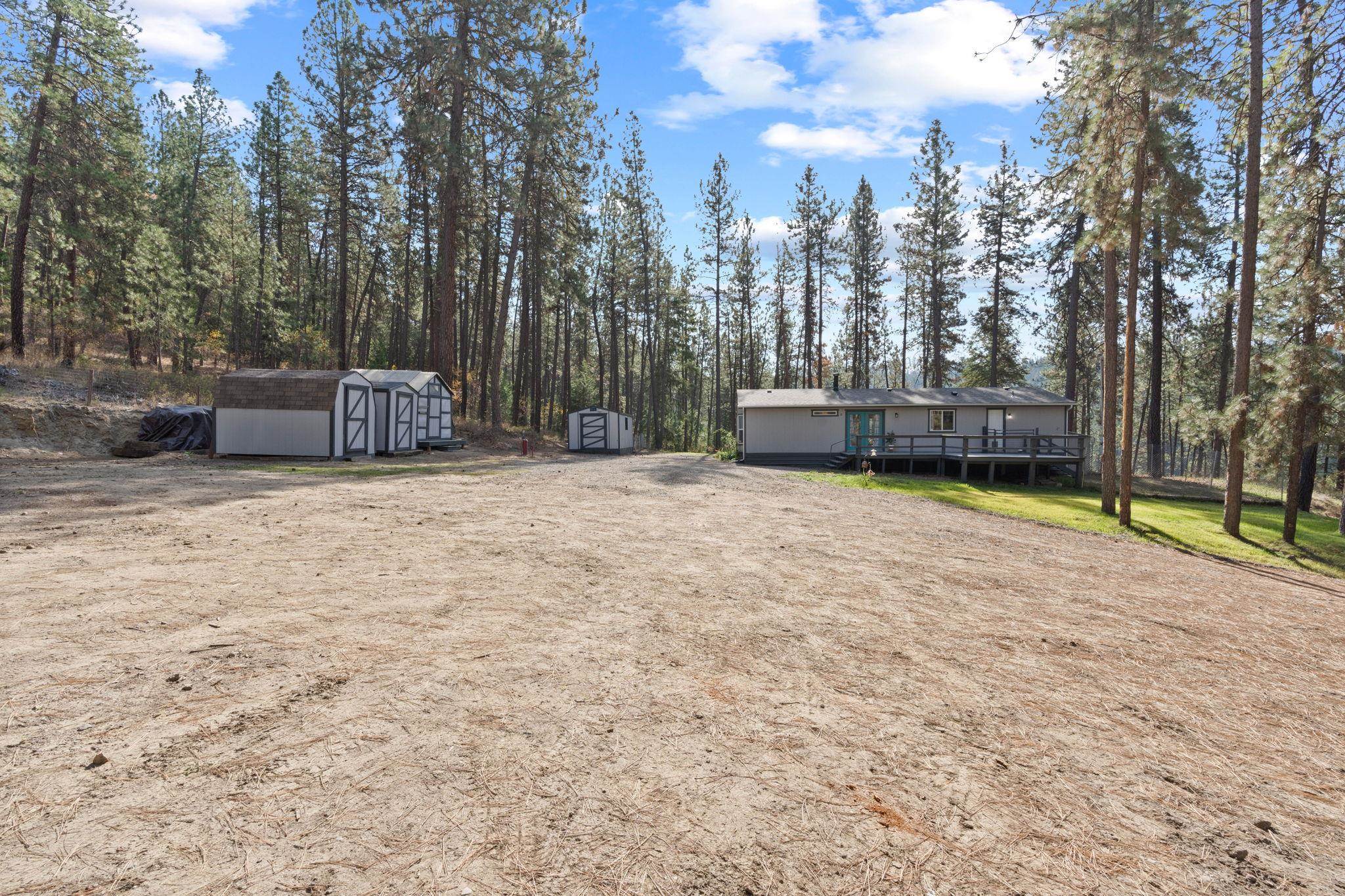 11923 East Moffat Road Mead, WA 99021 - Photo 34 of 50