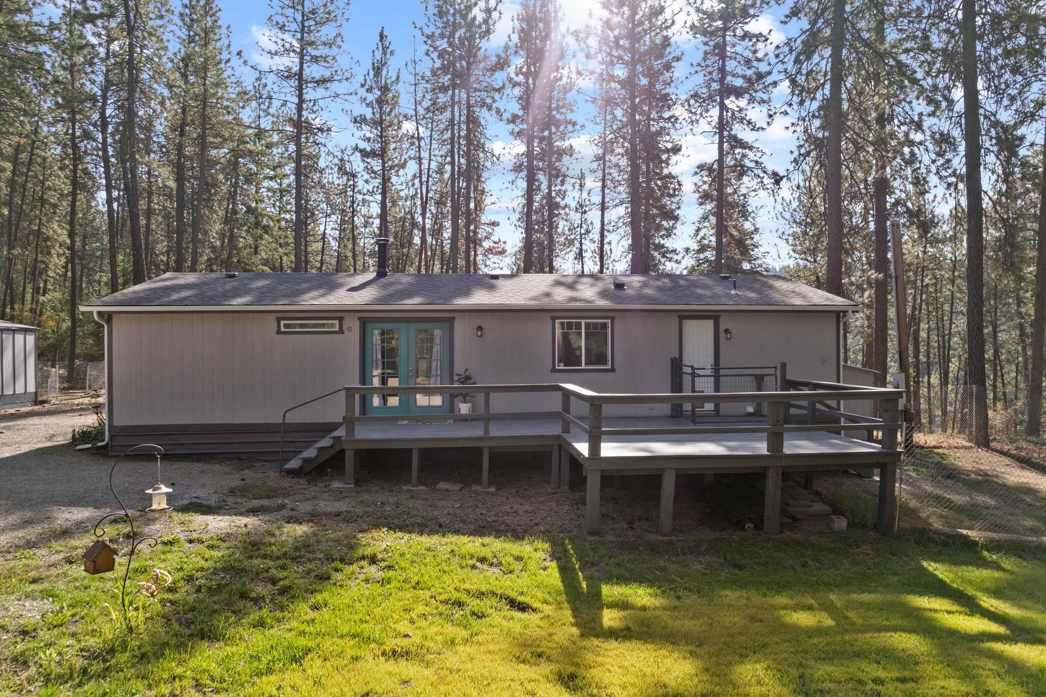 11923 East Moffat Road Mead, WA 99021 - Photo 36 of 50