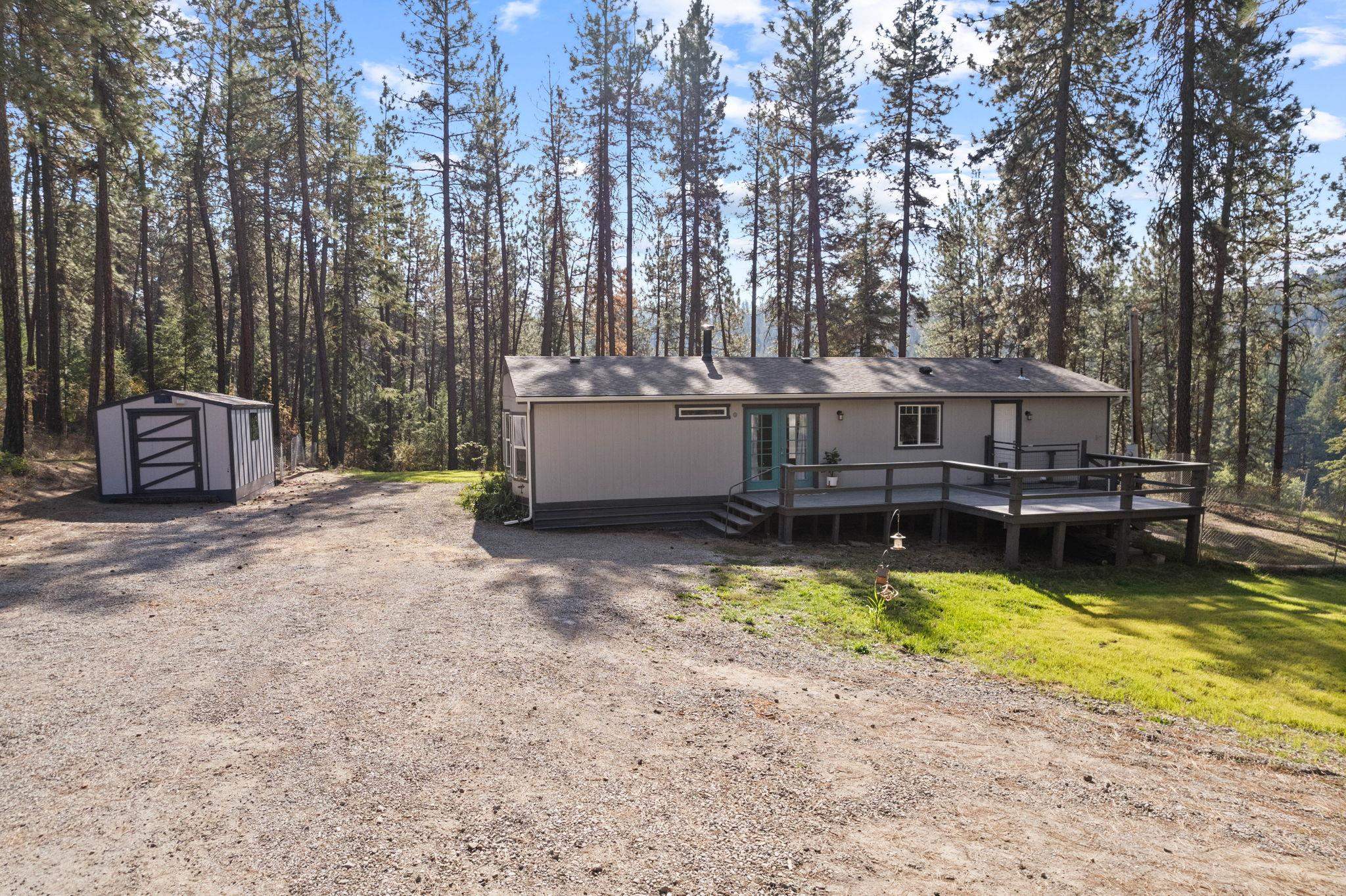 11923 East Moffat Road Mead, WA 99021 - Photo 37 of 50