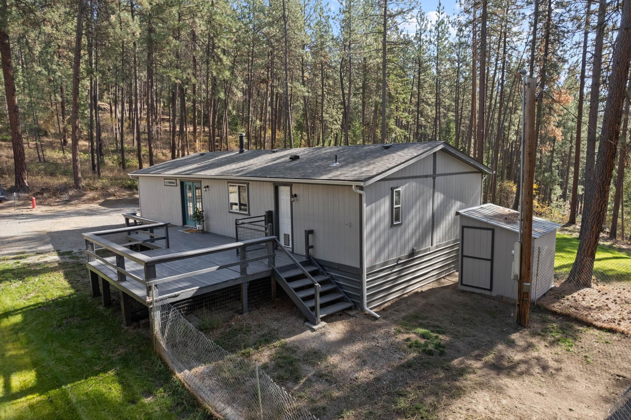 11923 East Moffat Road Mead, WA 99021 - Photo 38 of 50