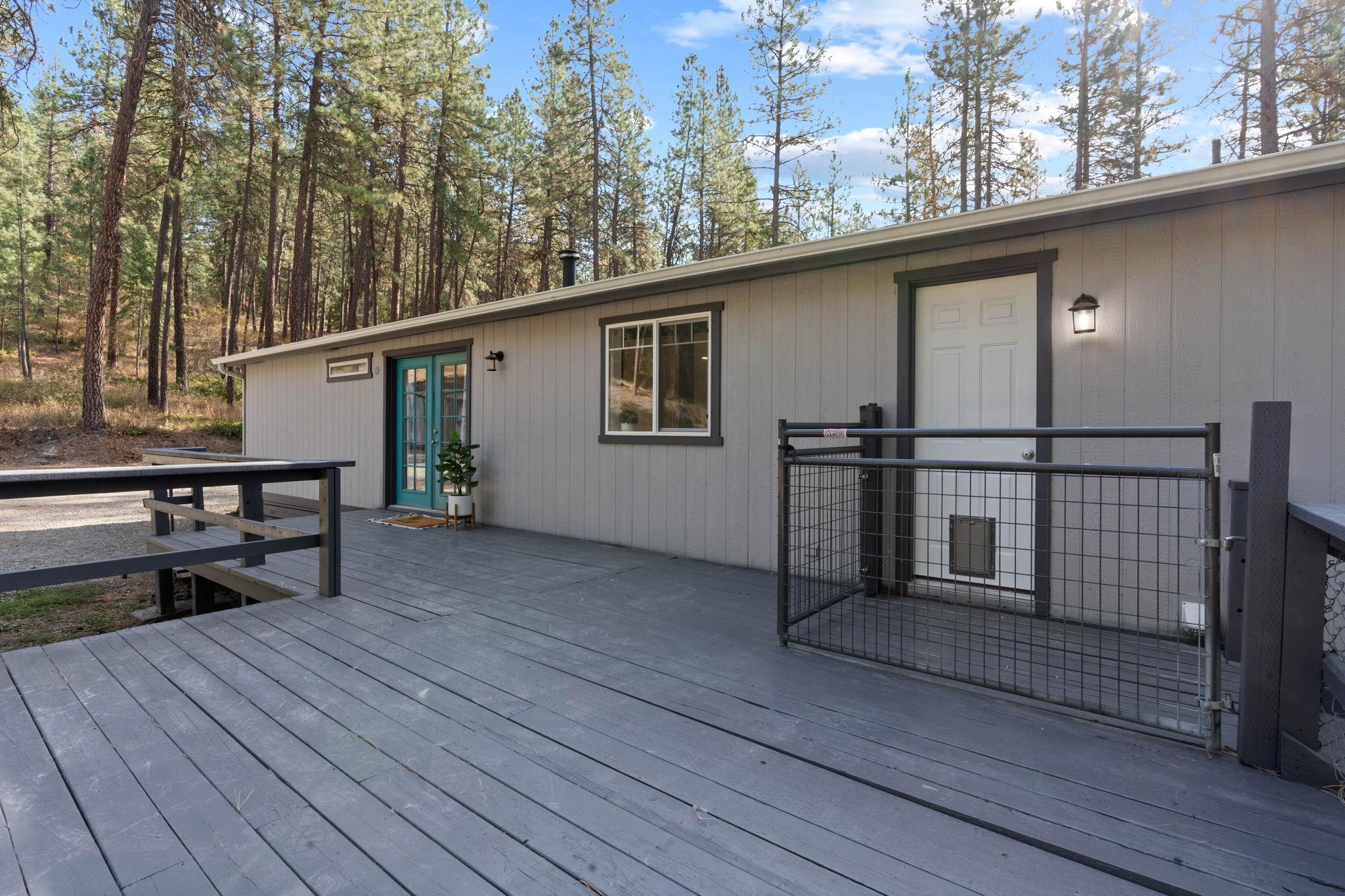 11923 East Moffat Road Mead, WA 99021 - Photo 39 of 50