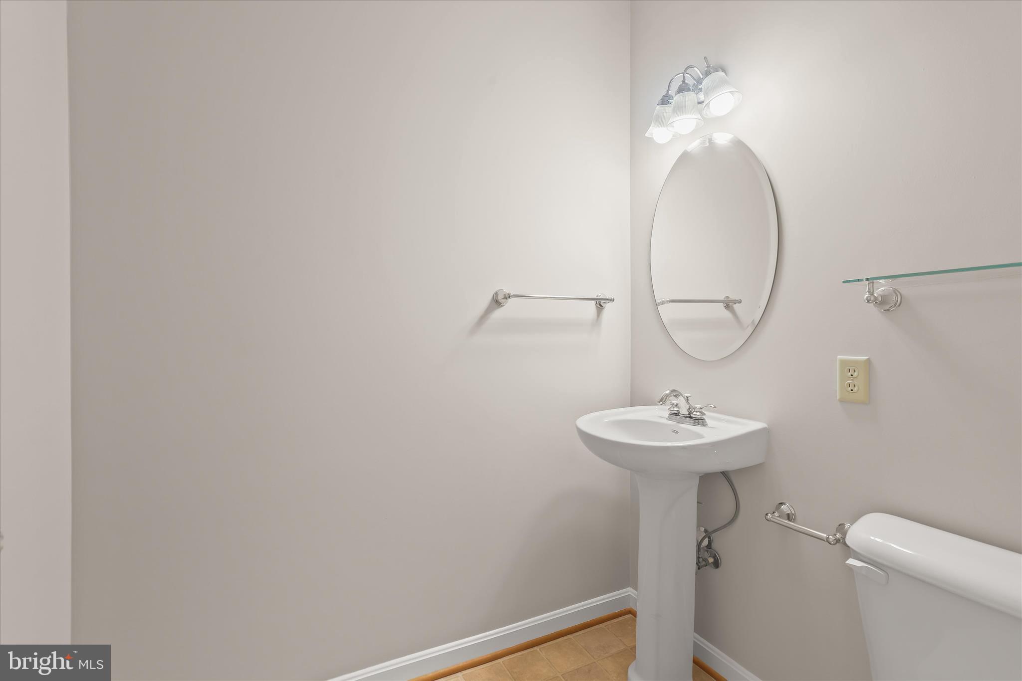 2616 Quebec School Road Middletown, MD 21769 - Photo 66 of 133 Powder Room