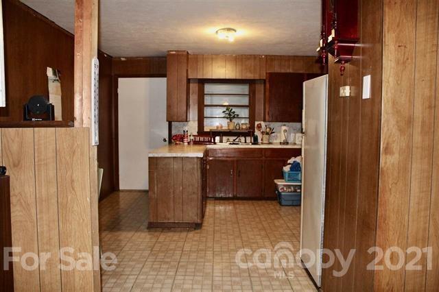 357 Oakland Road Spindale, NC 28160 - Photo 5 of 25 Gallery Image 5