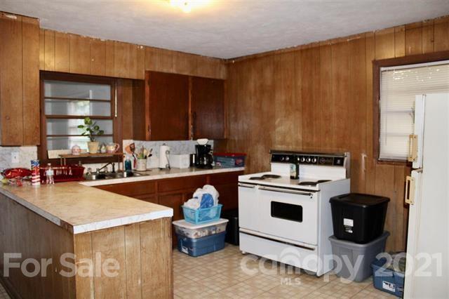 357 Oakland Road Spindale, NC 28160 - Photo 6 of 25 Gallery Image 6