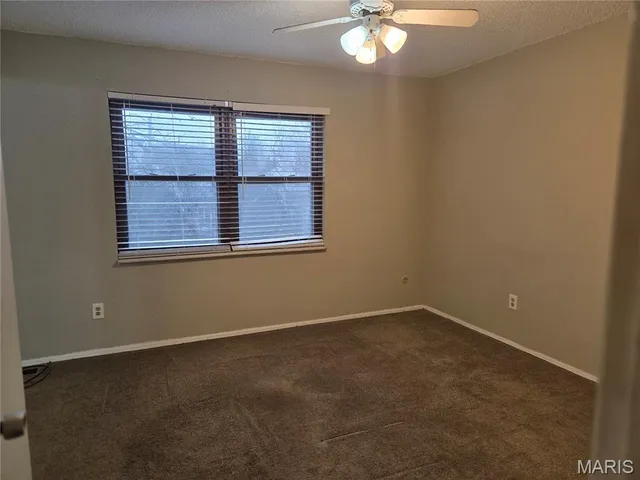 $1,900 | 13354 Hiddencrest Lane, Ballwin, MO 63021