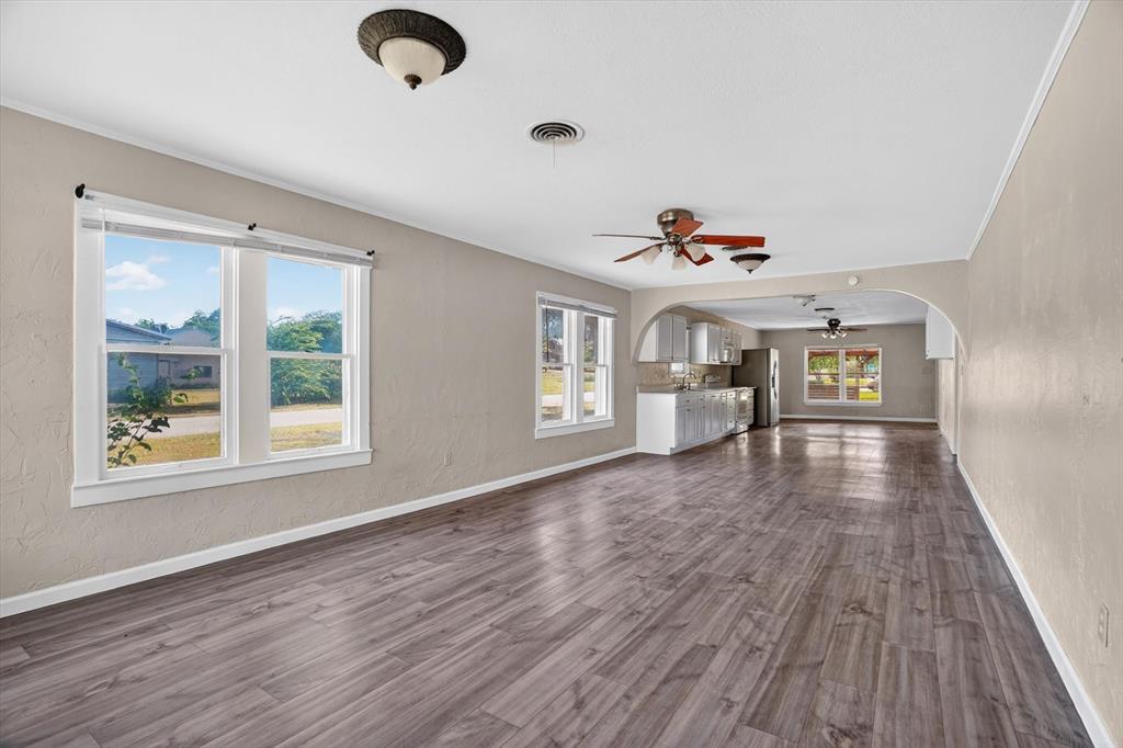 320 North 2nd Street Jacksboro, TX 76458 - Photo 5 of 16 a view of livingroom and hardwood floor