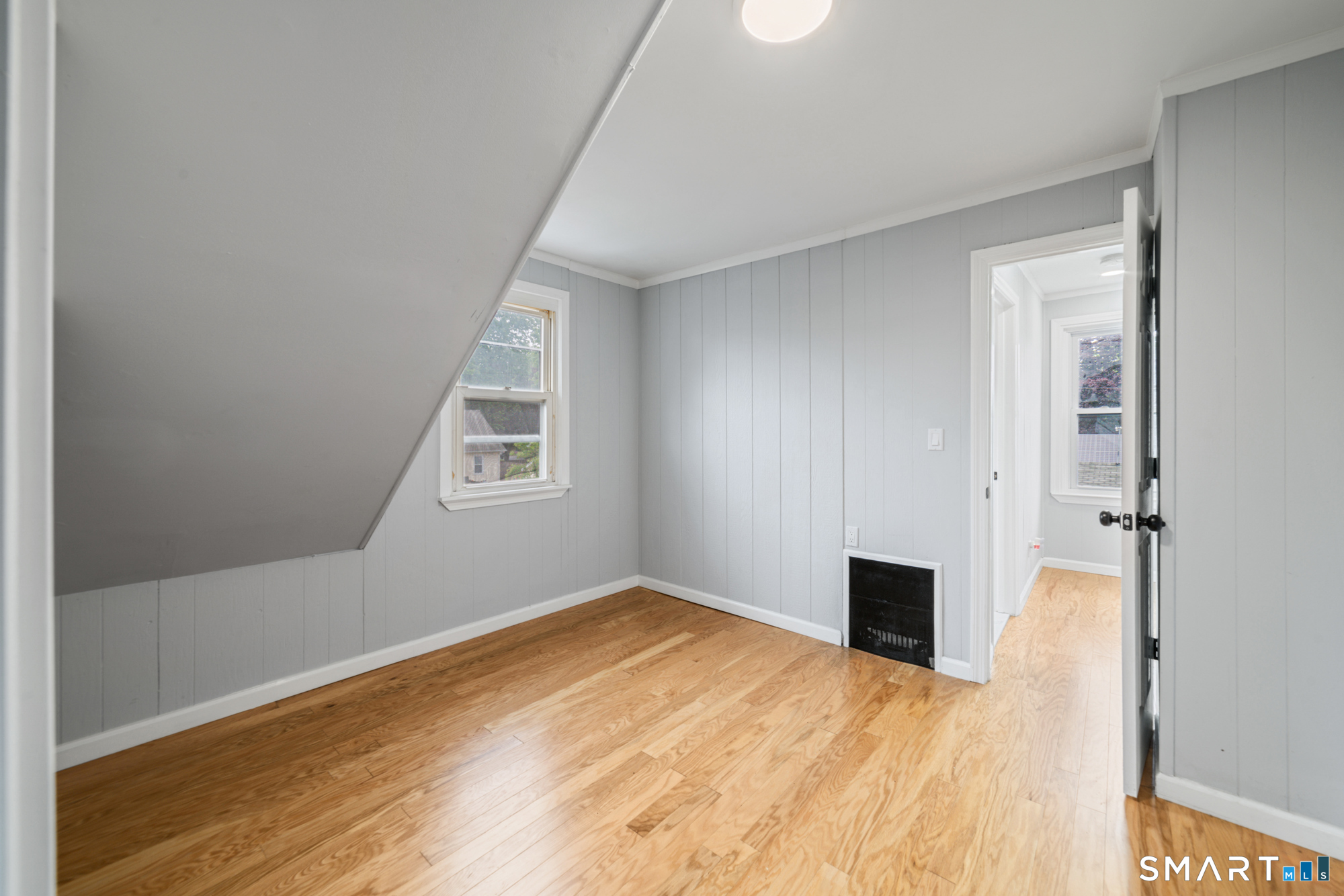 662 Milford Point Road Milford, CT 06460 - Photo 15 of 26