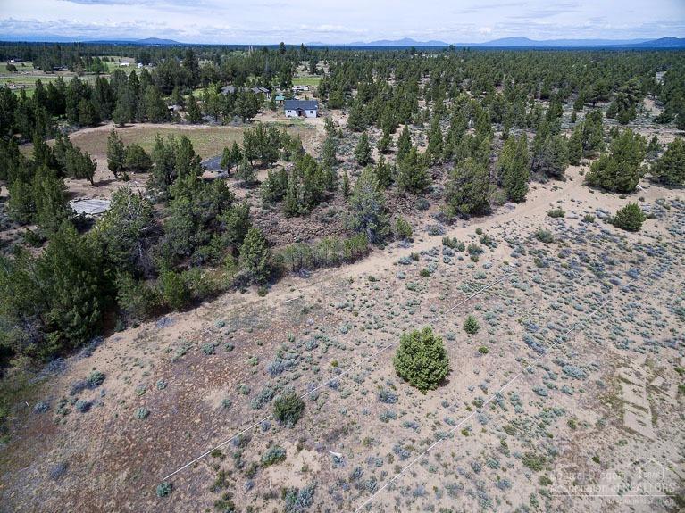61695 Gribbling Road Bend, OR 97702 - Photo 6 of 17 Gallery Image 6